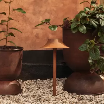 Ferm Living -  Hourglass Pot, Rust Ø:50*73 - Hent selv