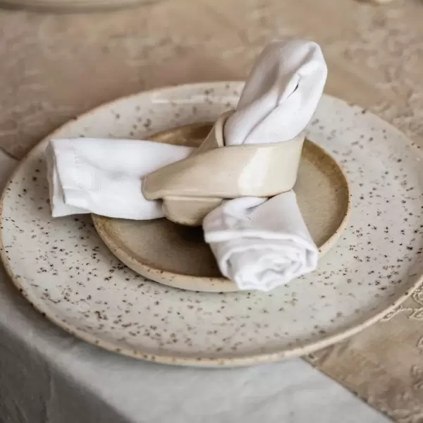 Vangs Keramiske Værksted - Hånddrejet Kagetallerken, Guldkaramel Ø:14