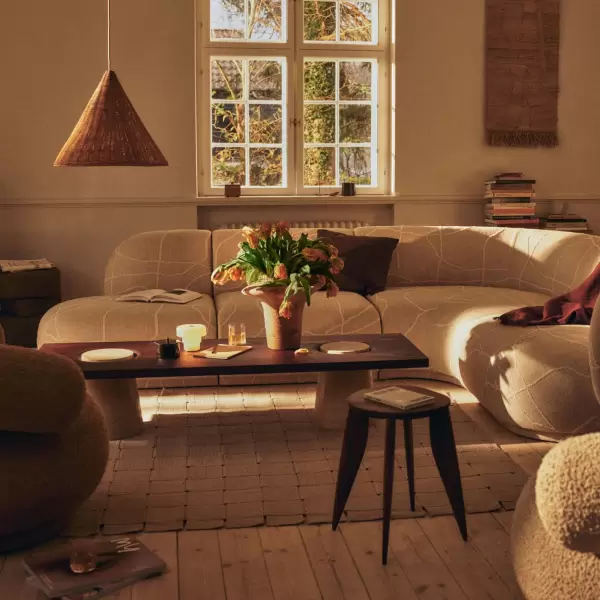 ferm LIVING - Evio Vase, Burnt Umber H:35 ferm LIVING - Evio Vase, Burnt Umber H:35