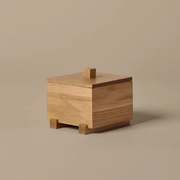 ferm LIVING - Moku Box, Egetræ, 10*9,5*11