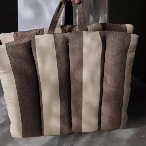 ferm LIVING - Strand Foldemadras, Carob Brown/Parchment 50*100 ferm LIVING - Strand Foldemadras, Carob Brown/Parchment 50*100