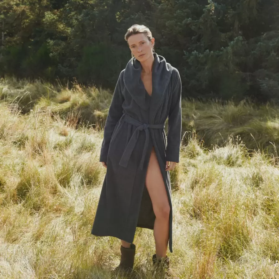 Karmameju - Badekåbe Mount Everest mørkegrå, vores bestseller