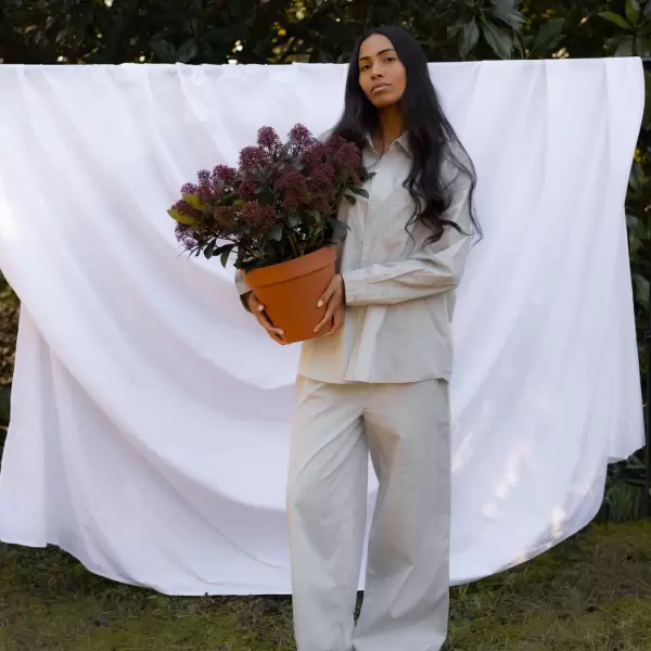 Bongusta - Sahej Bukser, Grey 