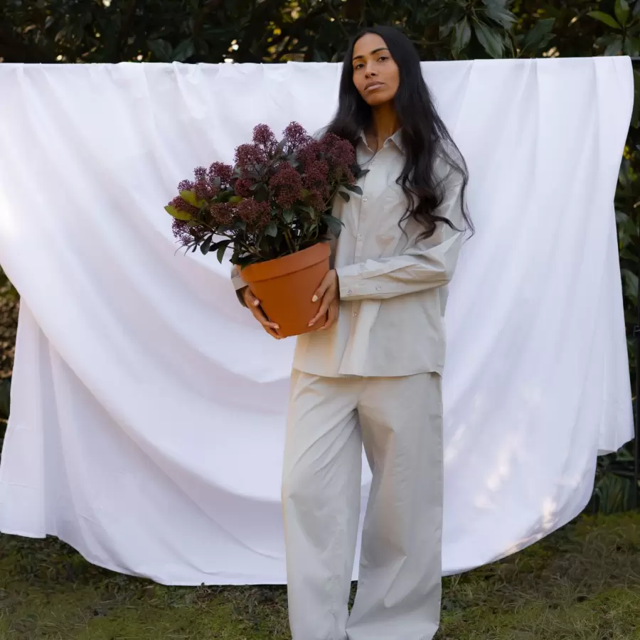 Bongusta - Sahej Bukser, Grey 