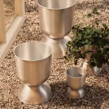 Ferm Living - Hourglass Pot Large, Aluminium Ø:50*73 - Hent selv
