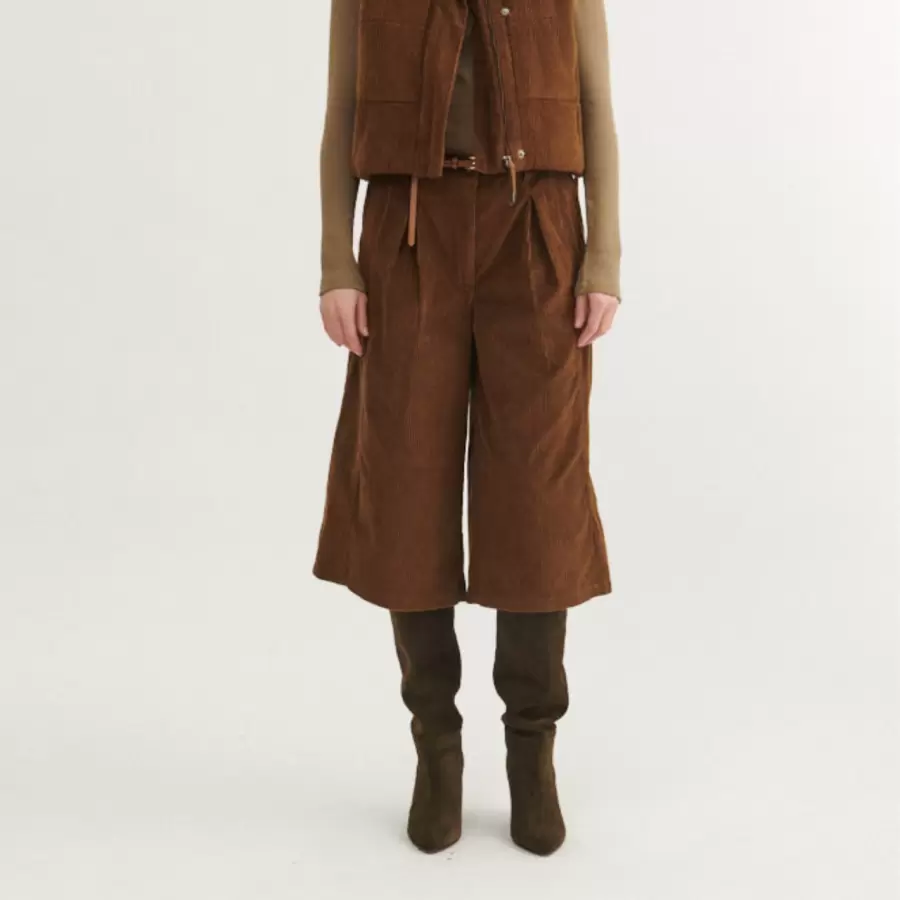 Basic Apparel - Isa Long Shorts, Desert Palm