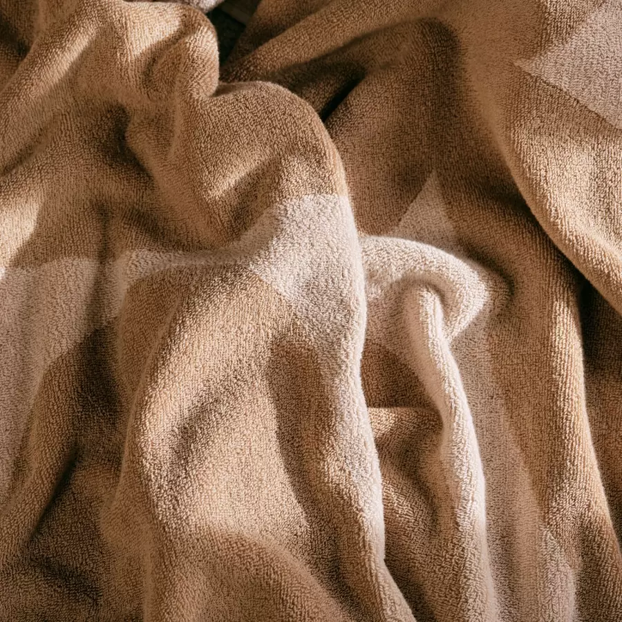 Ferm Living - Badehåndklæde Ebb, Sand/Off-White 70*140