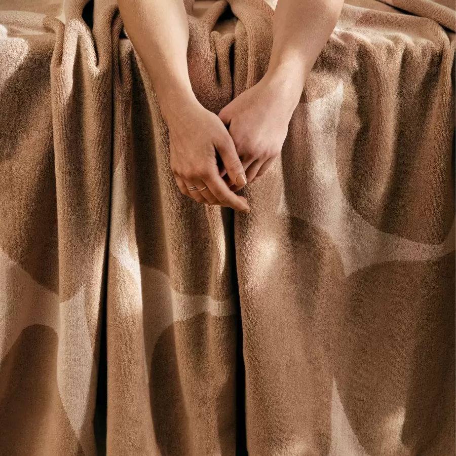 Ferm Living - Badehåndklæde Ebb, Sand/Off-White 70*140