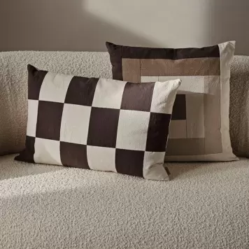 Ferm Living - Pude Fold Patchwork, Coffee/Undyed 40*60 Ferm Living - Pude Fold Patchwork, Coffee/Undyed 40*60
