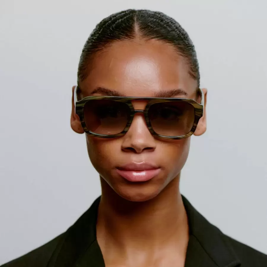 A.Kjærbede - Solbrille Kaya, Striped Horn