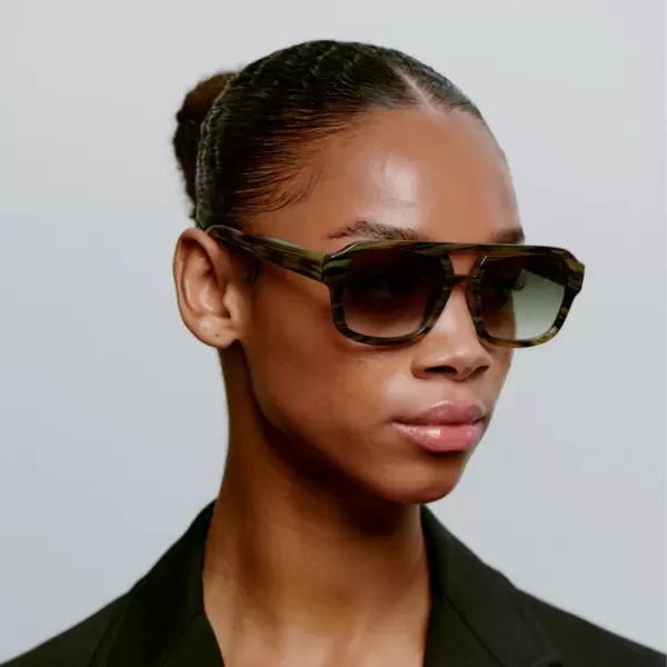 A.Kjærbede - Solbrille Kaya, Striped Horn
