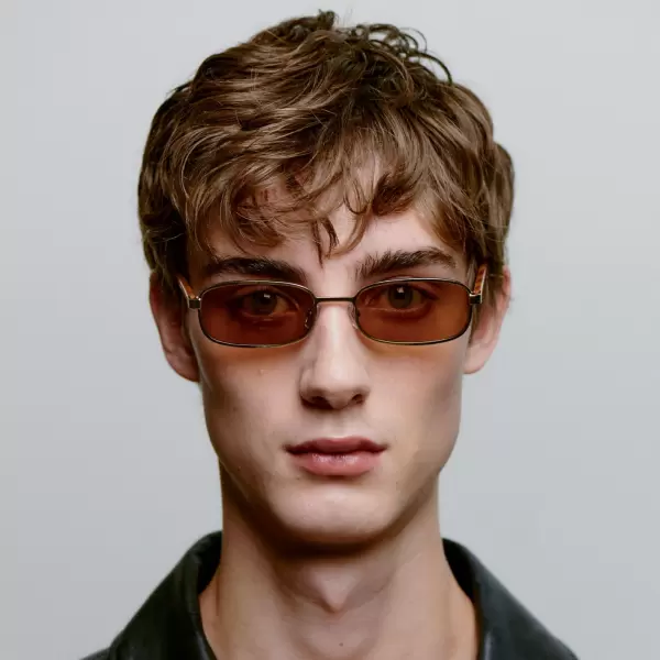 A.Kjærbede - Solbrille Noah, Gold Burnt Amber A.Kjærbede - Solbrille Noah, Gold Burnt Amber