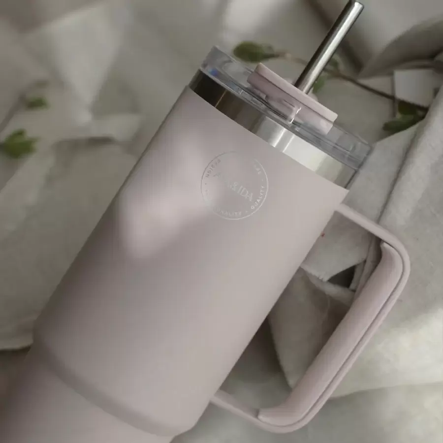 AYA&IDA - Termokop med sugerør 885 ml.