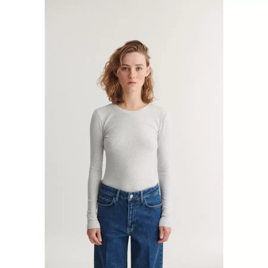 Basic Apparel - Ludmilla SS O-Neck, Lysegrå