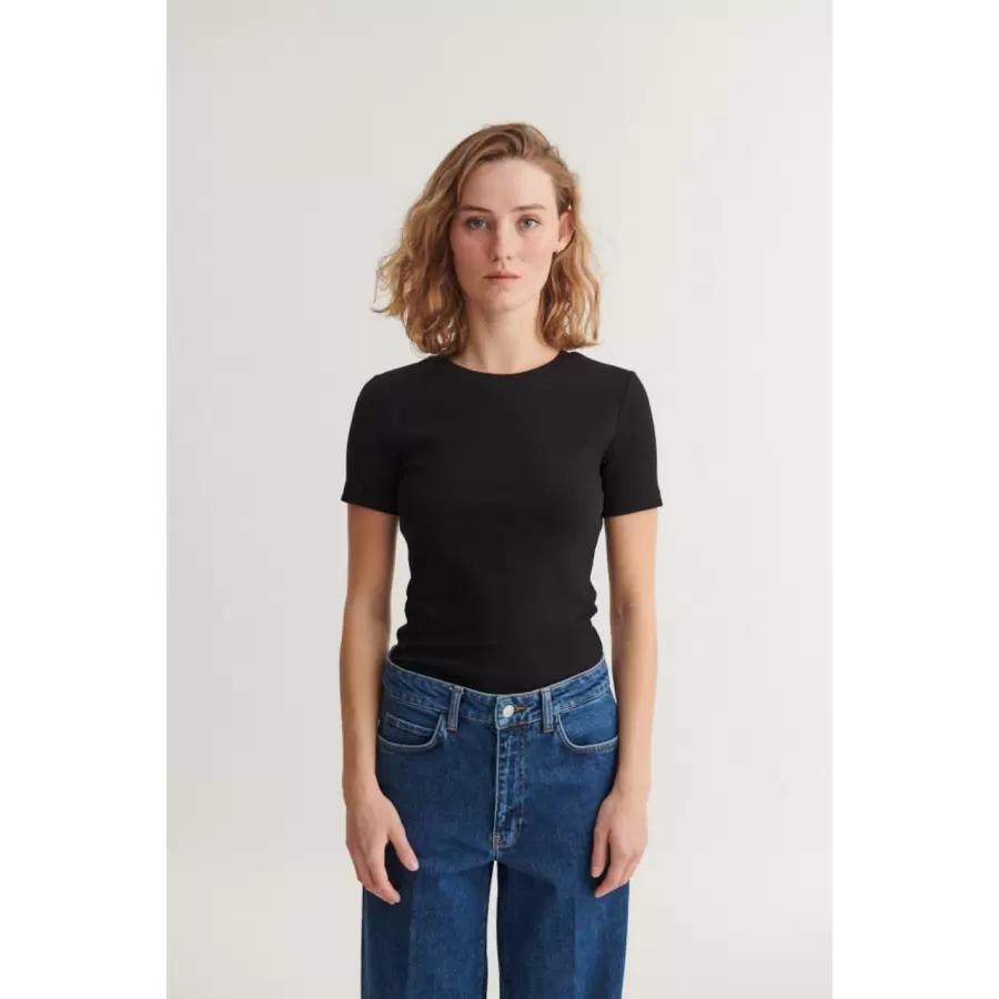 Basic Apparel - Ludmilla O-Neck, Sort