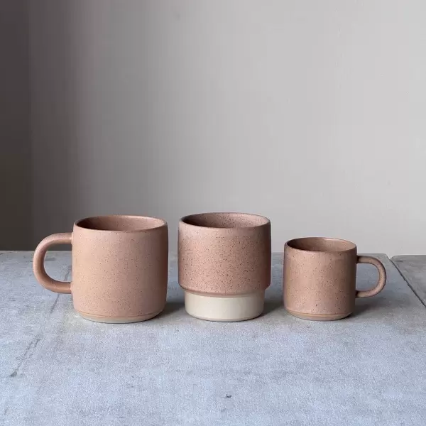 Julie Damhus - Minikrus Oda til espresso, cortado eller til børn Julie Damhus - Minikrus Oda til espresso, cortado eller til børn