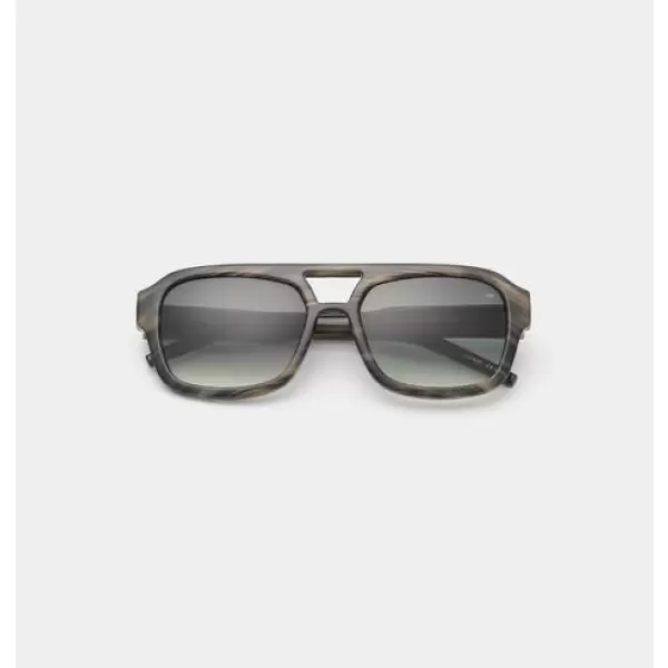 A.Kjærbede - Solbrille Kaya, Striped Horn A.Kjærbede - Solbrille Kaya, Striped Horn
