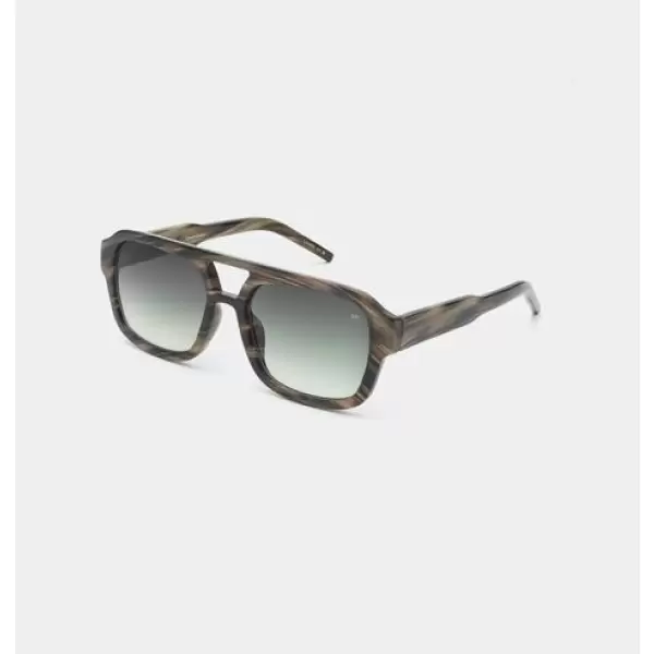 A.Kjærbede - Solbrille Kaya, Striped Horn A.Kjærbede - Solbrille Kaya, Striped Horn