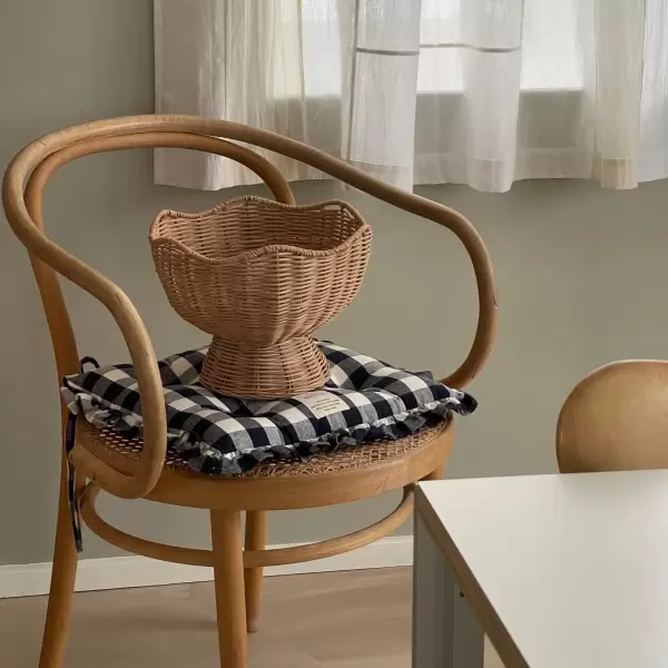 Jou Quilts - Jou Kurv på fod Rattan