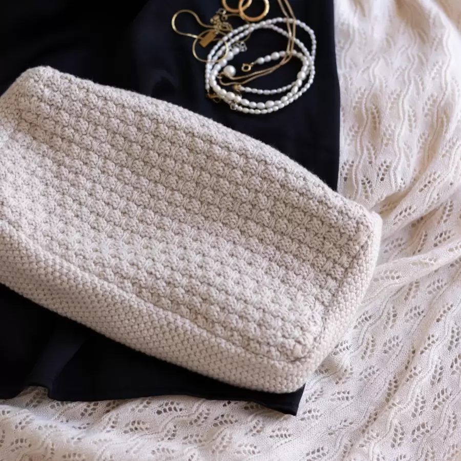 By LOHN - Strikket Clutch Petra 22*11*5, Beige