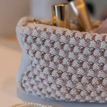 By LOHN - Strikket Clutch, Multi 22*11*5