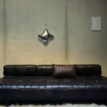 HK living - Orb Wall Sculpture, Chrome