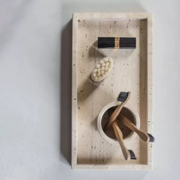 Mette Ditmer - Bakke Travertin, Linen 16*31 Mette Ditmer - Bakke Travertin, Linen 16*31