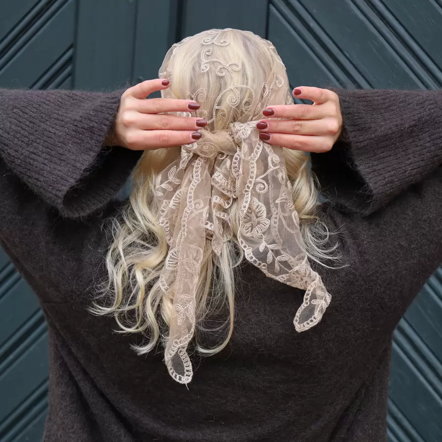 By Stær - Blonde tørklæde, hirse, beige
