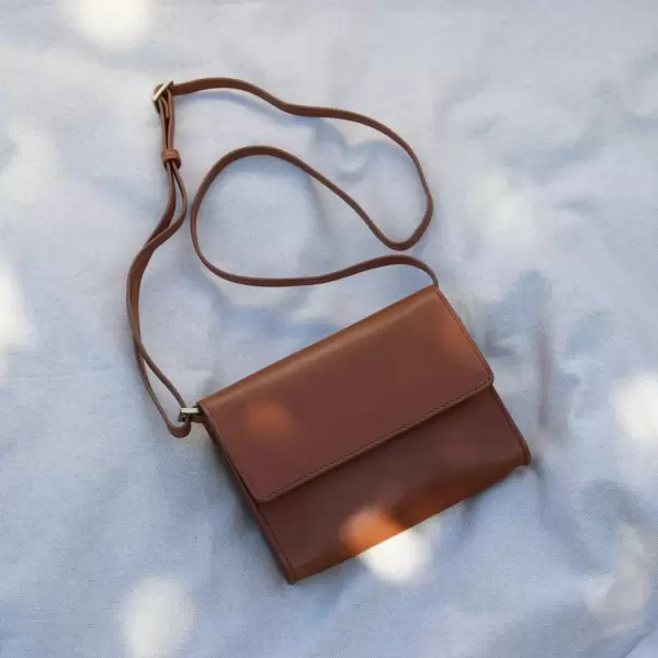 Birkmond - Lille Skuldertaske Eden, Cognac Birkmond - Lille Skuldertaske Eden, Cognac