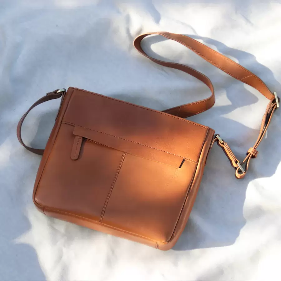 Birkmond - Skuldertaske Nora, Cognac